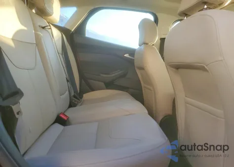 2018 Ford Focus Titanium from USA, damaged, VIN 1FADP3N27JL314338